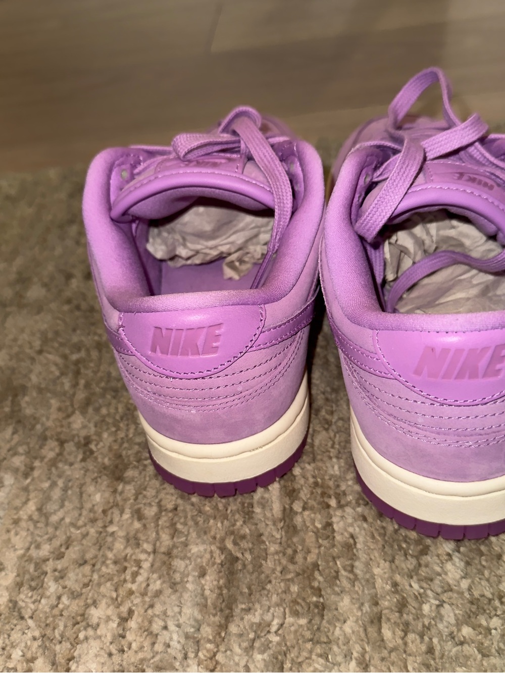 Nike Dunk Low Premium “Rush Fuchsia” | Women’s US 7 | DV7415-500 | NWOB - Picture 4 of 9